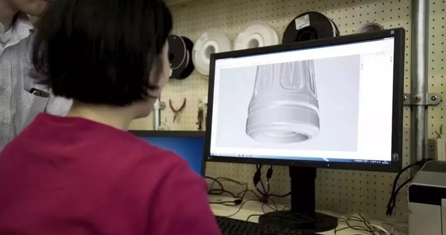 Kaiyun：三得利公司使用3D打印树脂模具用于瓶子吹塑成型(图1)