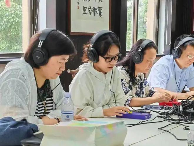 AI、3D打印、编程……这场科技节让小朋友秒变“科技小达人”！(图5)