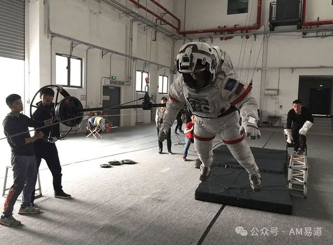 中国电影最高荣誉华表奖现场：《流浪地球》导演郭帆再次感谢3D打印(图4)
