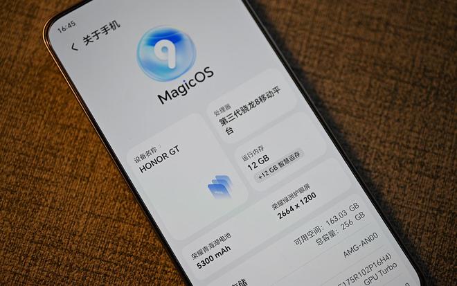 炎炎夏日什么中端手机玩游戏好？骁龙8 Gen3依旧能打值得买(图3)