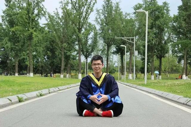 智元机器人CTO彭志辉（稚晖君）江西吉安人放弃百万年薪创业(图10)