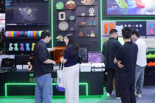 创想三维携AI教育全矩阵亮相第87届教装展构建3D打印教育新范式(图5)