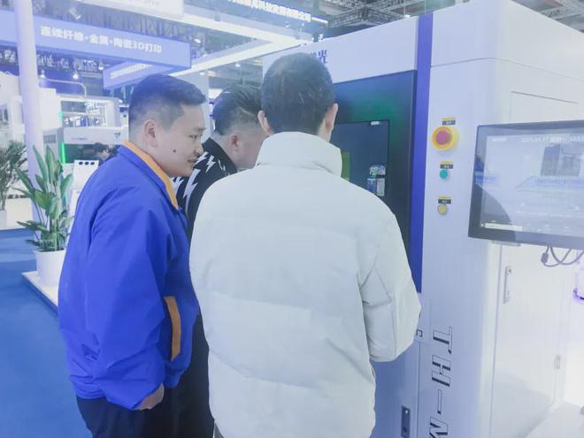 天弘激光携鞋模专机、齿科专机等系列金属3D打印设备亮相 TCT Asia 2025(图3)