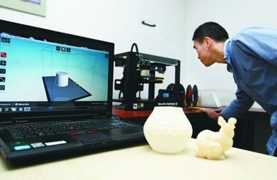 简单介绍3D打印是什么-齐乐手板