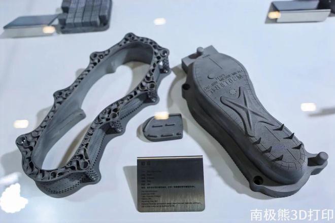 大族聚维展出多激光和绿光金属3D打印设备主打高性价比、智能化、可靠性(图4)