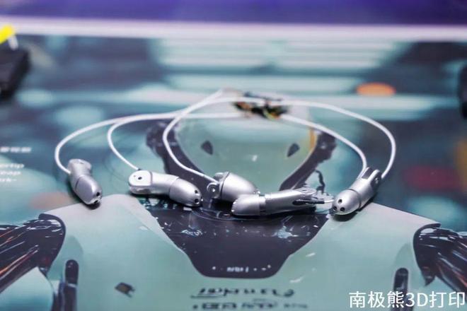 铂力特散热、手指关节等金属3D打印前沿应用亮相2025Formnext深圳展(图5)