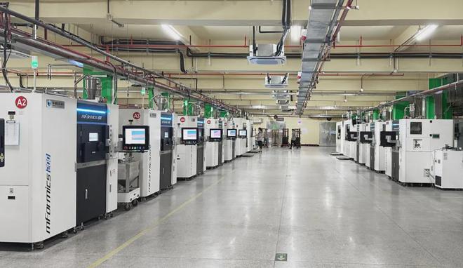 华曙高科：鞋模金属3D打印设备装机量超百台效率与稳定性领跑行业(图2)