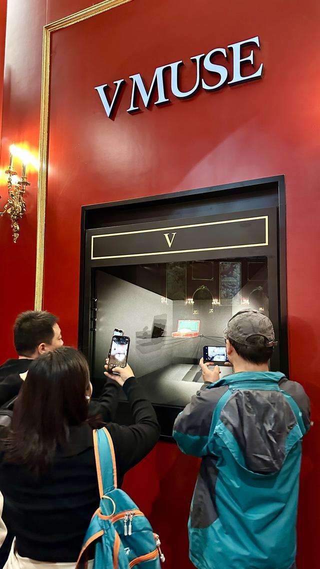 珠宝与3D打印结合有多美？珠宝巨头携手阿联酋“黑科技”以科技赋能艺术(图5)