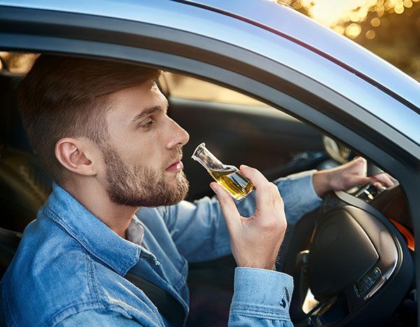 Kaiyun：轿车倒扣进私家泳池变铁笼三少年活活溺毙！屋主被网暴：“冬天不抽干泳池算杀人”？(图7)